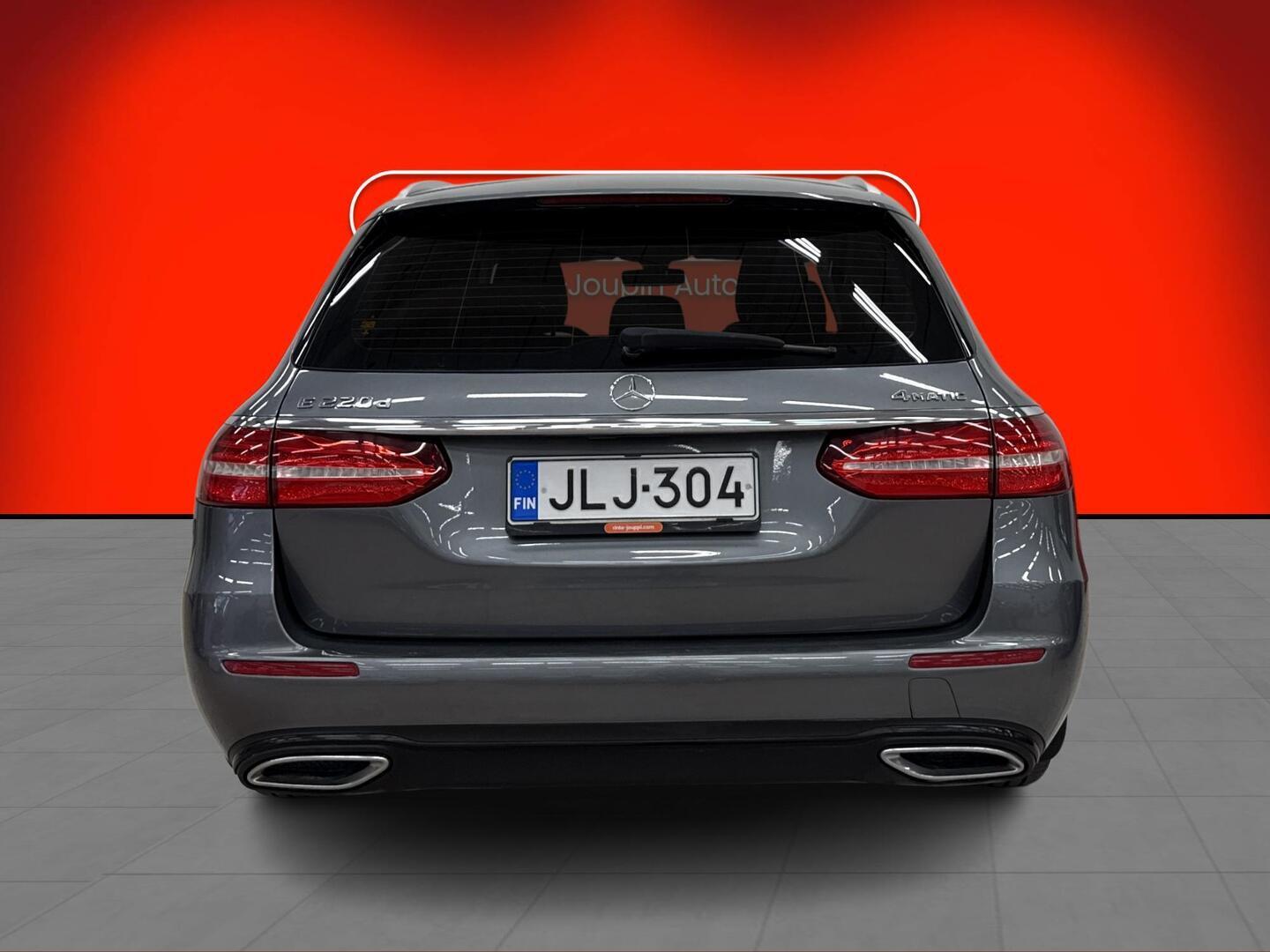 MERCEDES-BENZ E 2019