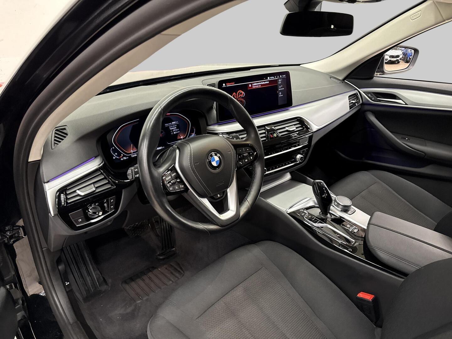 BMW 520 2021