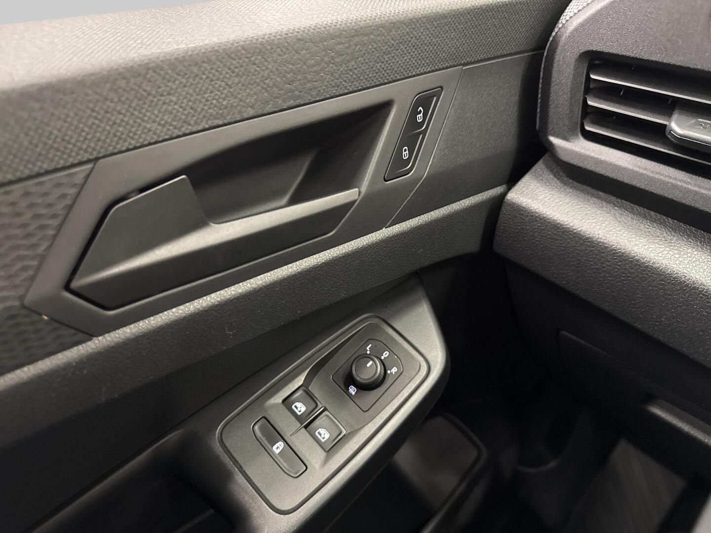 VOLKSWAGEN Caddy 2021