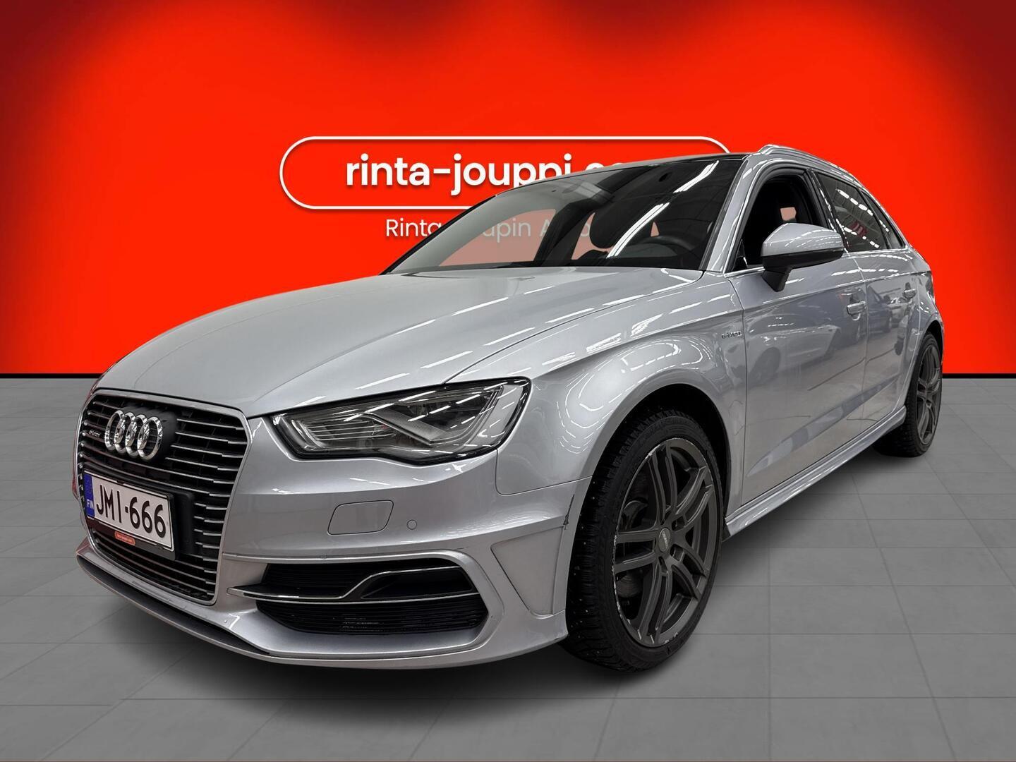 AUDI A3 2015