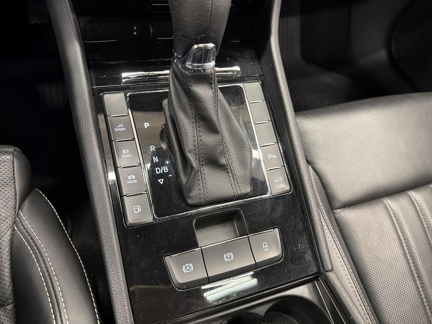 SKODA Superb 2020