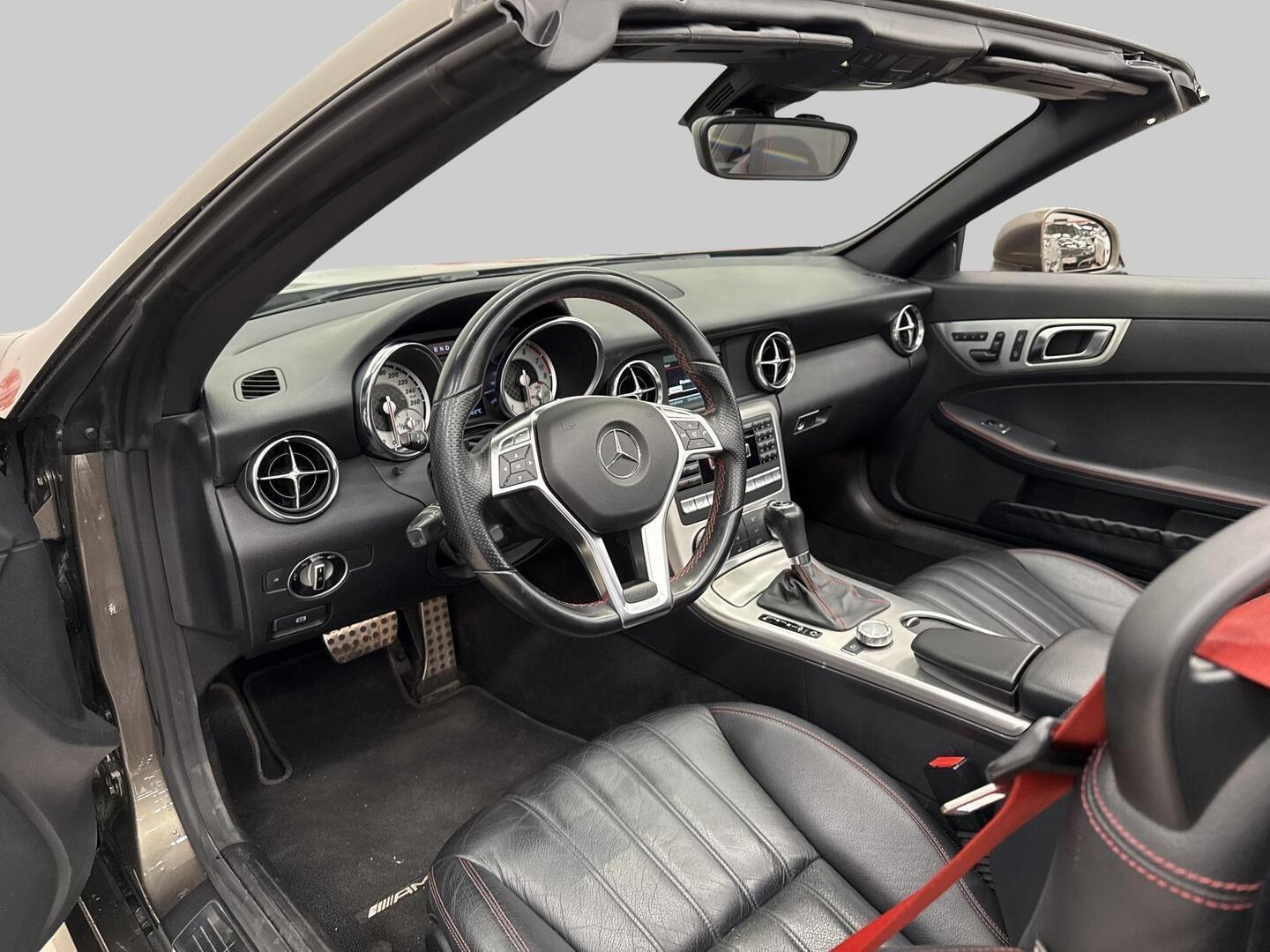 MERCEDES-BENZ SLK 2011