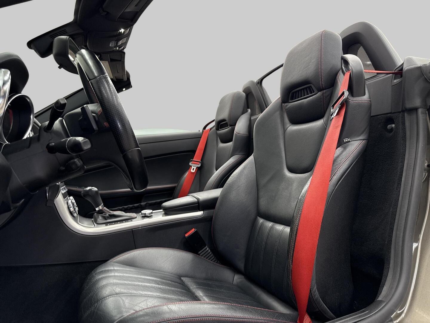MERCEDES-BENZ SLK 2011