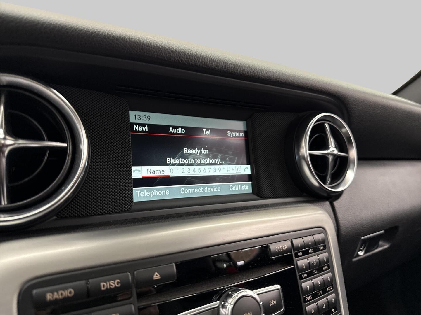 MERCEDES-BENZ SLK 2011