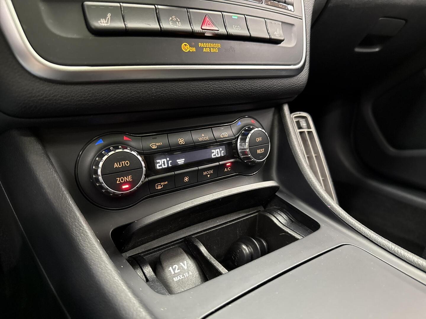 MERCEDES-BENZ CLA 2015