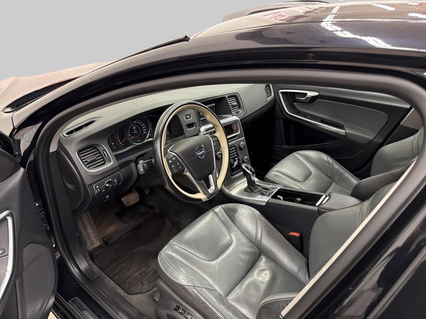VOLVO S60 2014