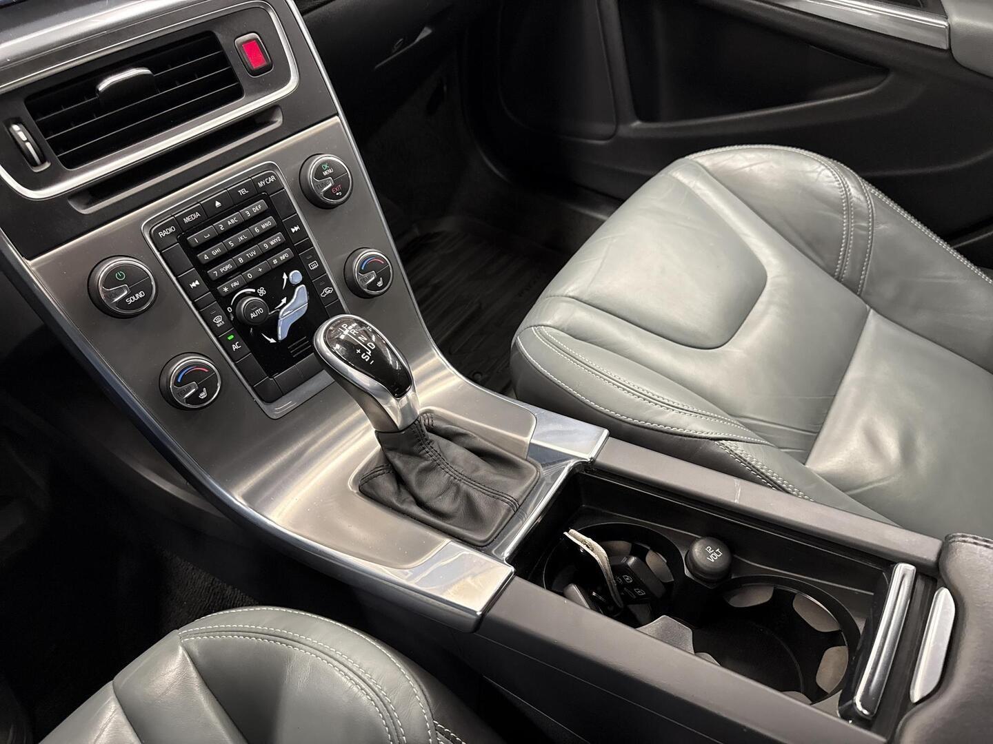 VOLVO S60 2014