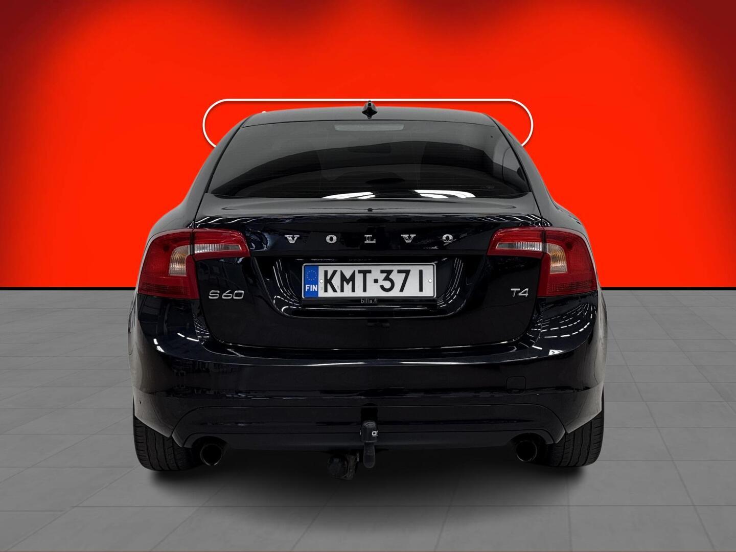 VOLVO S60 2014