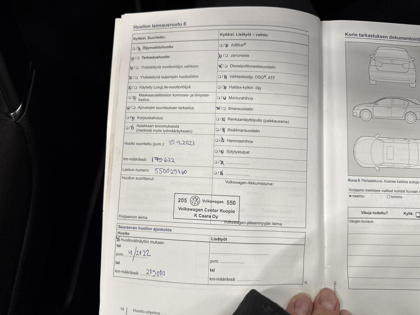 VOLKSWAGEN Golf 2016