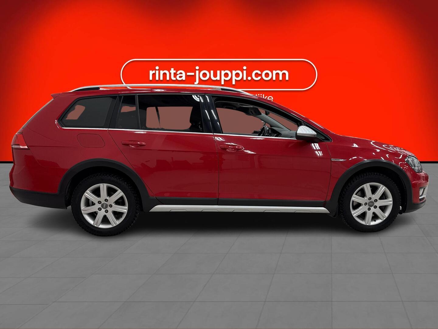 VOLKSWAGEN Golf 2016