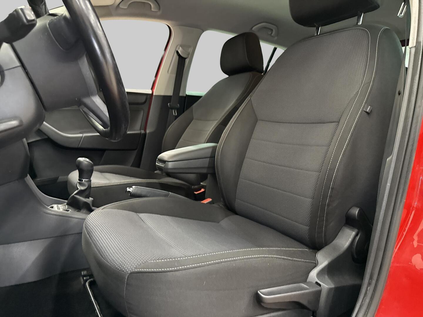 SKODA Rapid 2016