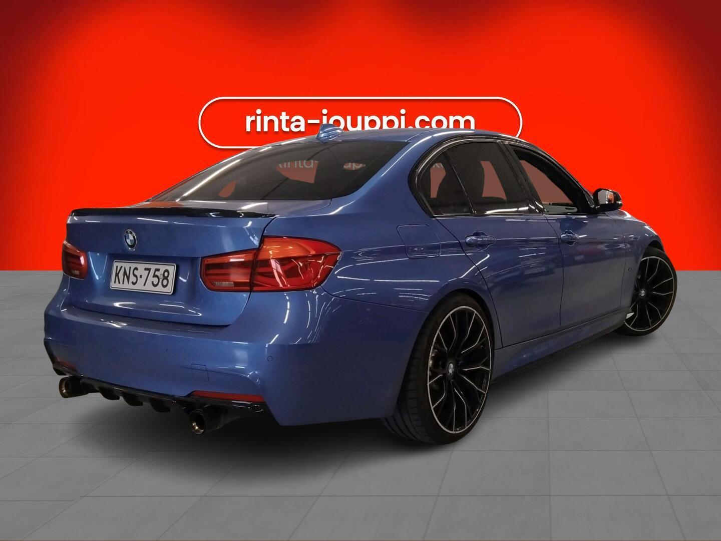 BMW 330 2016