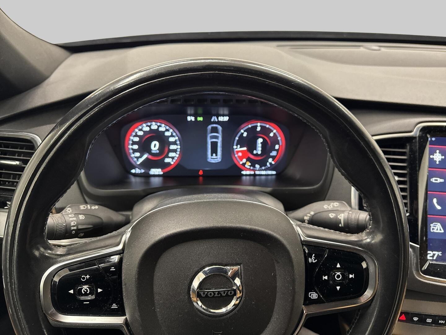 VOLVO XC90 2015