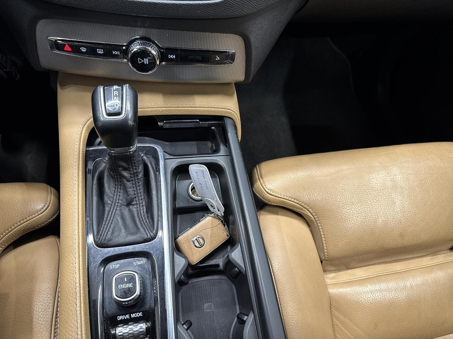 VOLVO XC90 2015