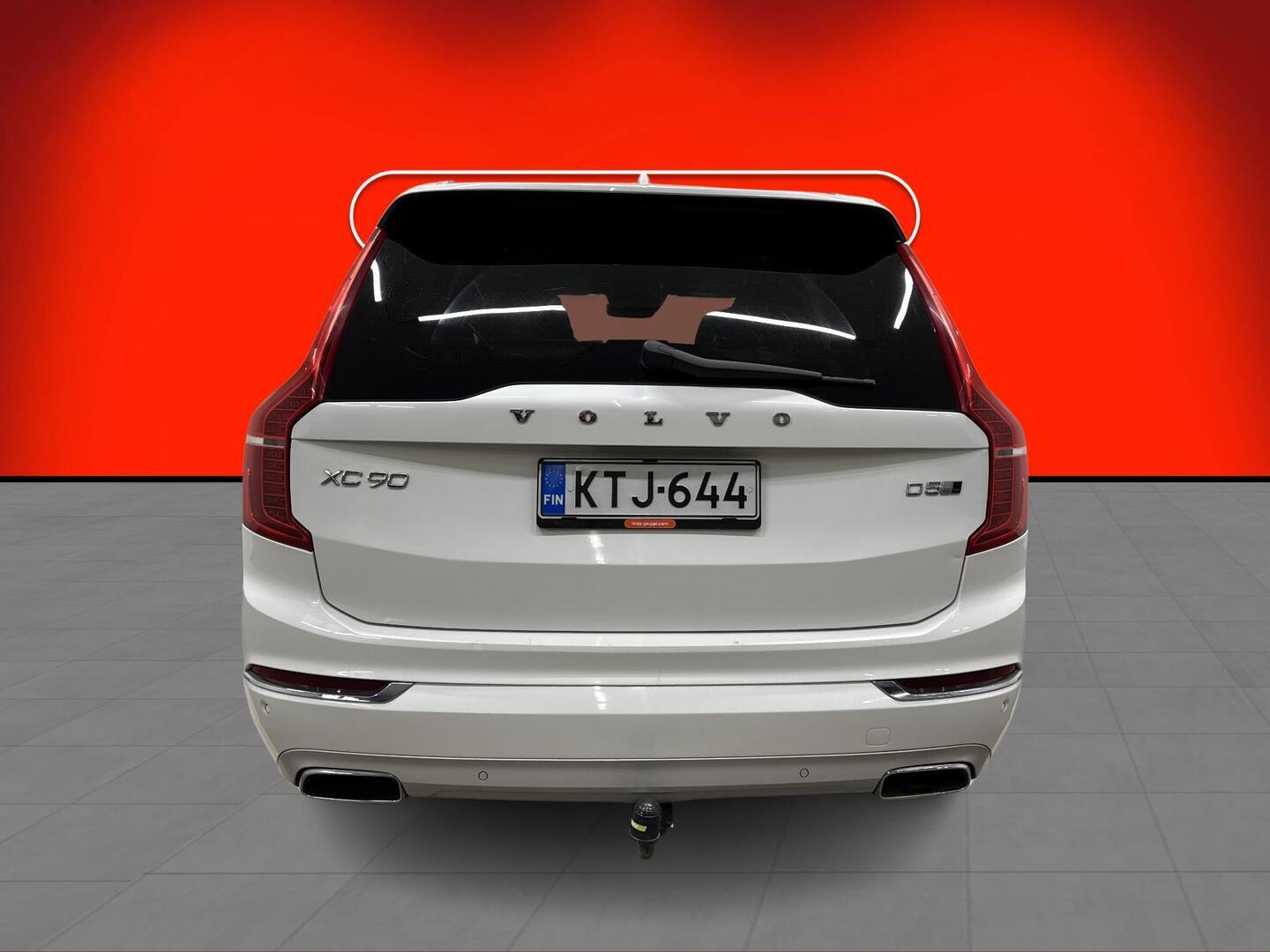 VOLVO XC90 2015