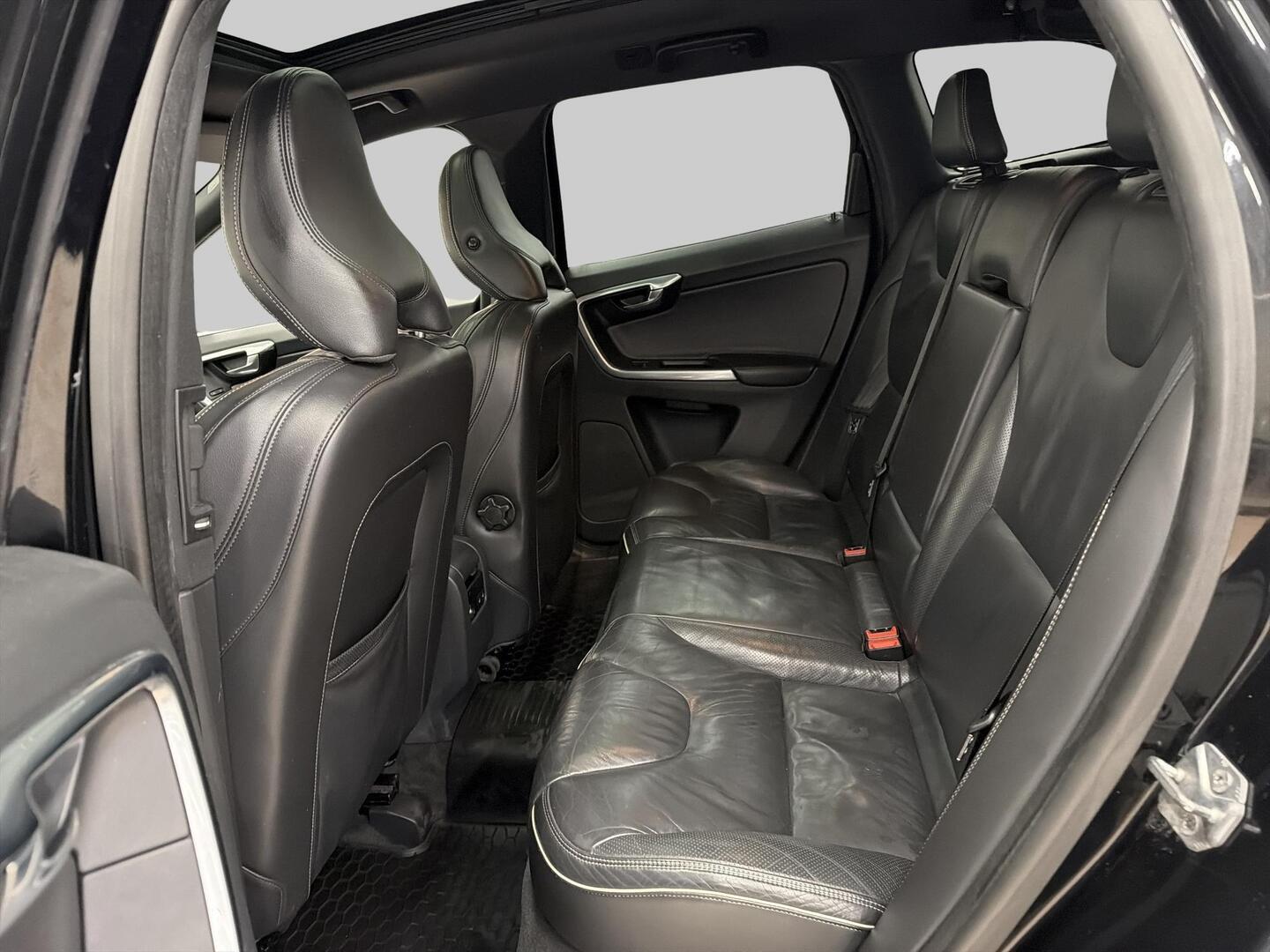 VOLVO XC60 2013