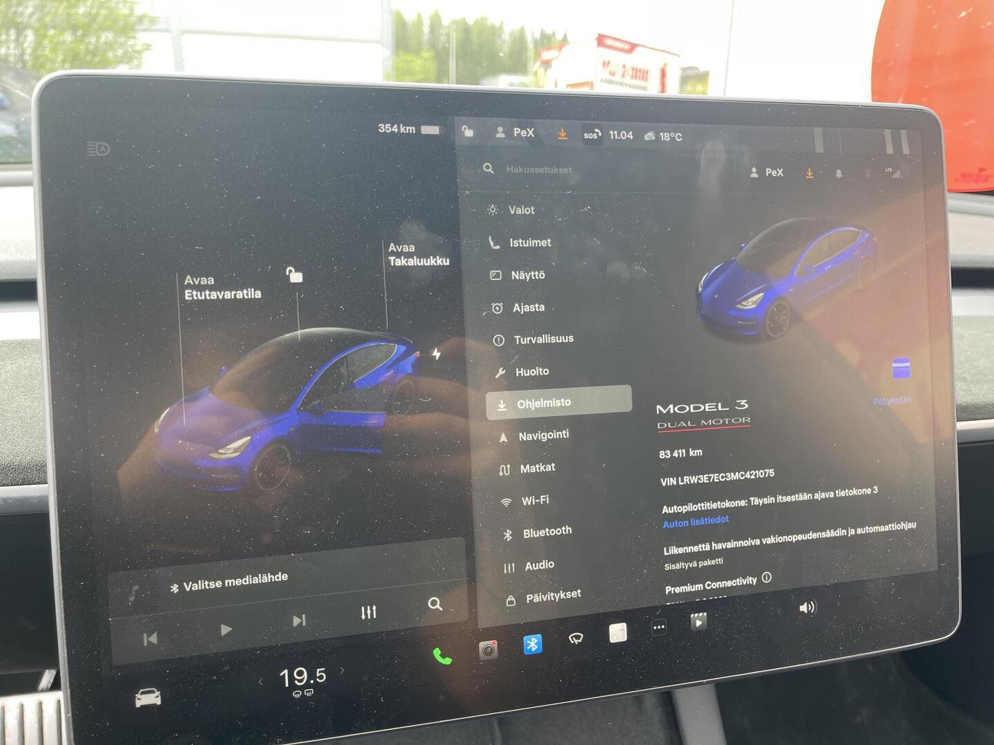 TESLA Model 3 2021