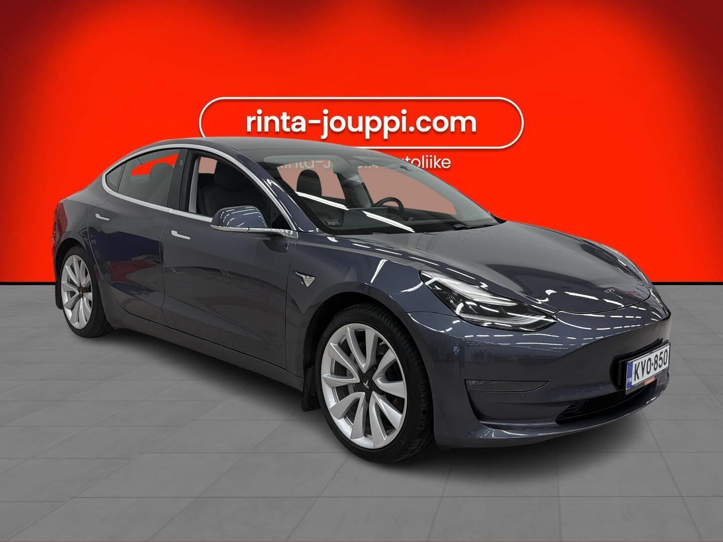 TESLA Model 3 2020