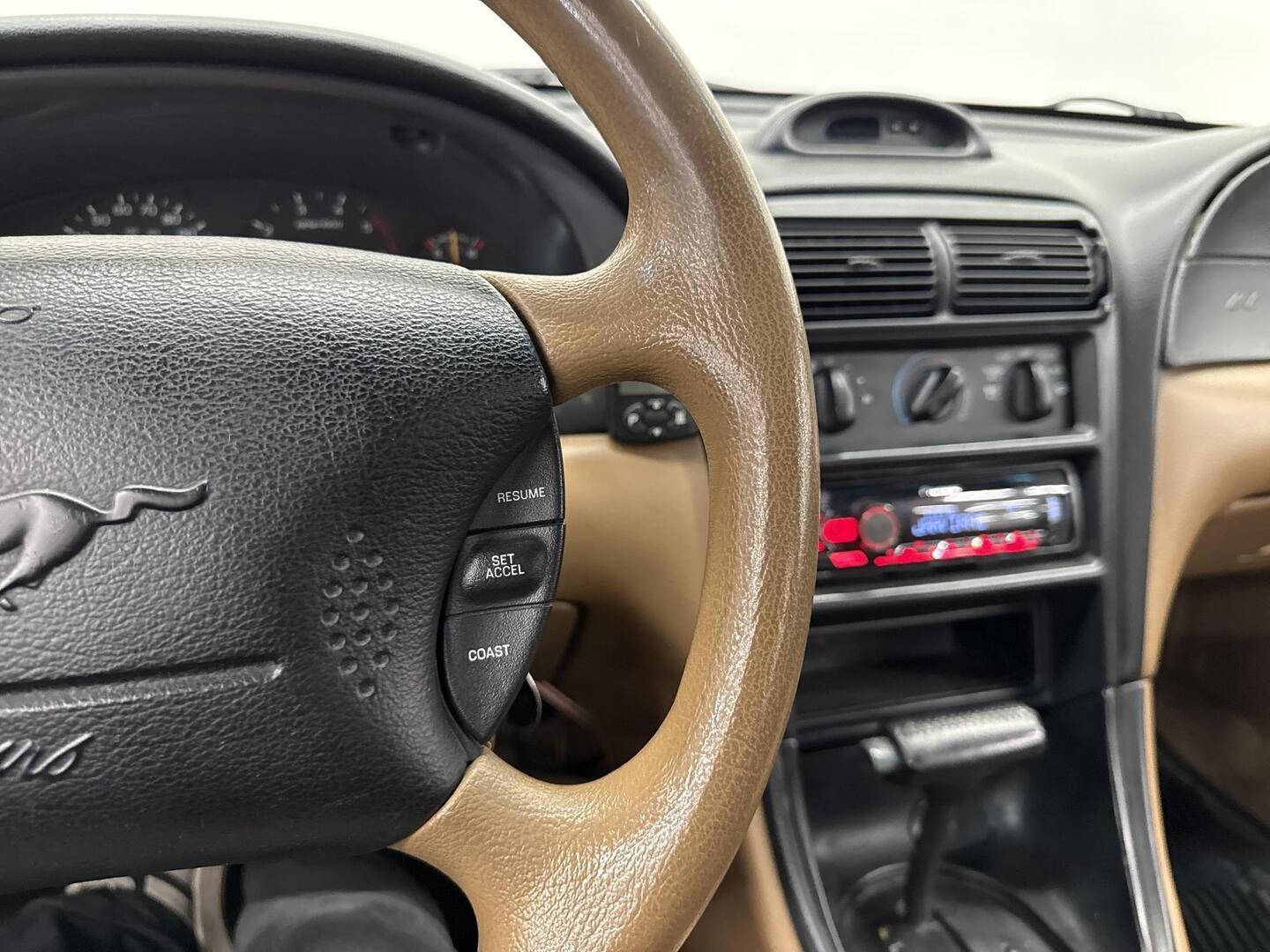 FORD Mustang 1995