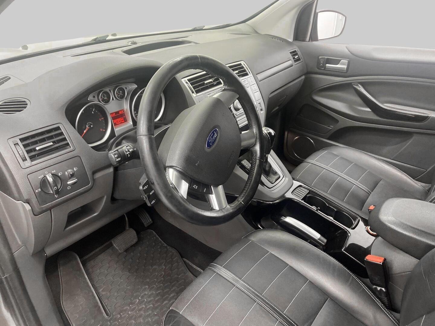 FORD Kuga 2012
