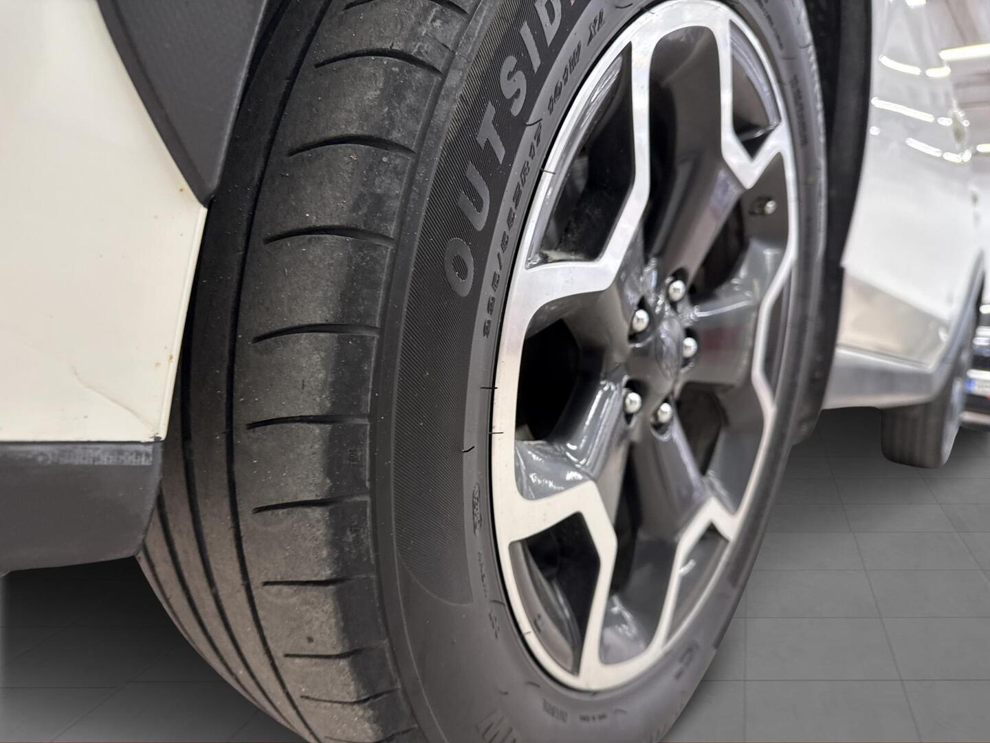 SUBARU XV 2013