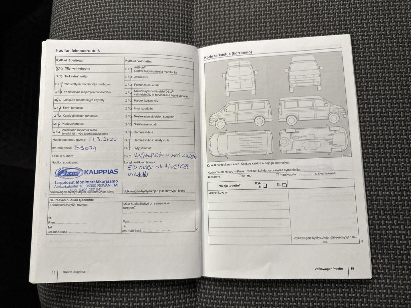 VOLKSWAGEN Caravelle 2013