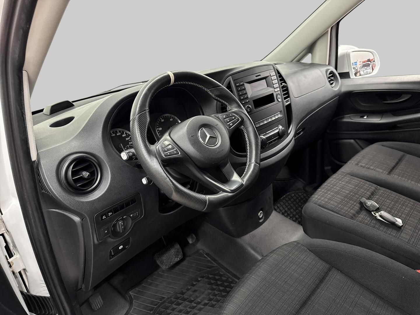 MERCEDES-BENZ Vito 2017