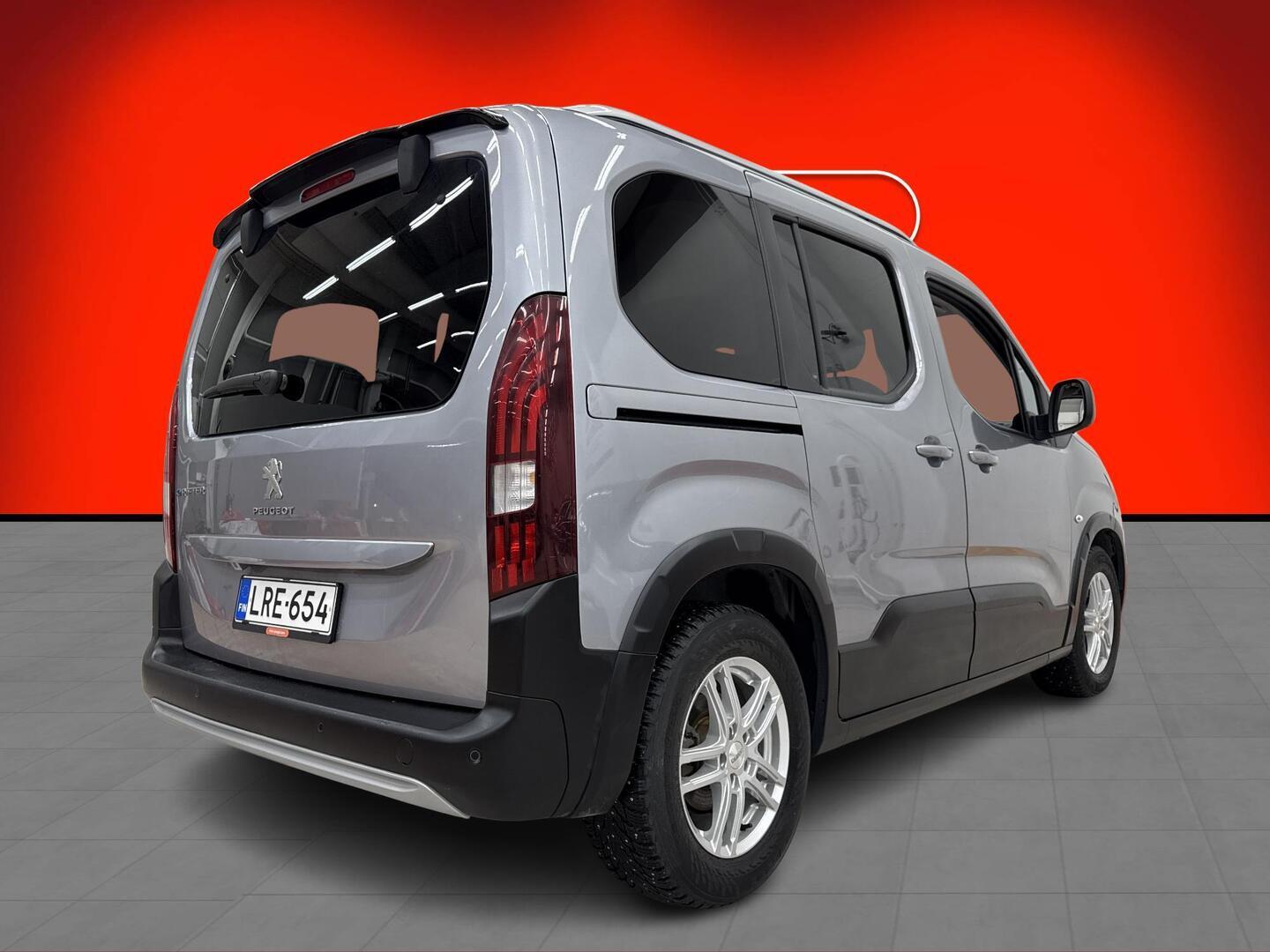 PEUGEOT e-Rifter 2022