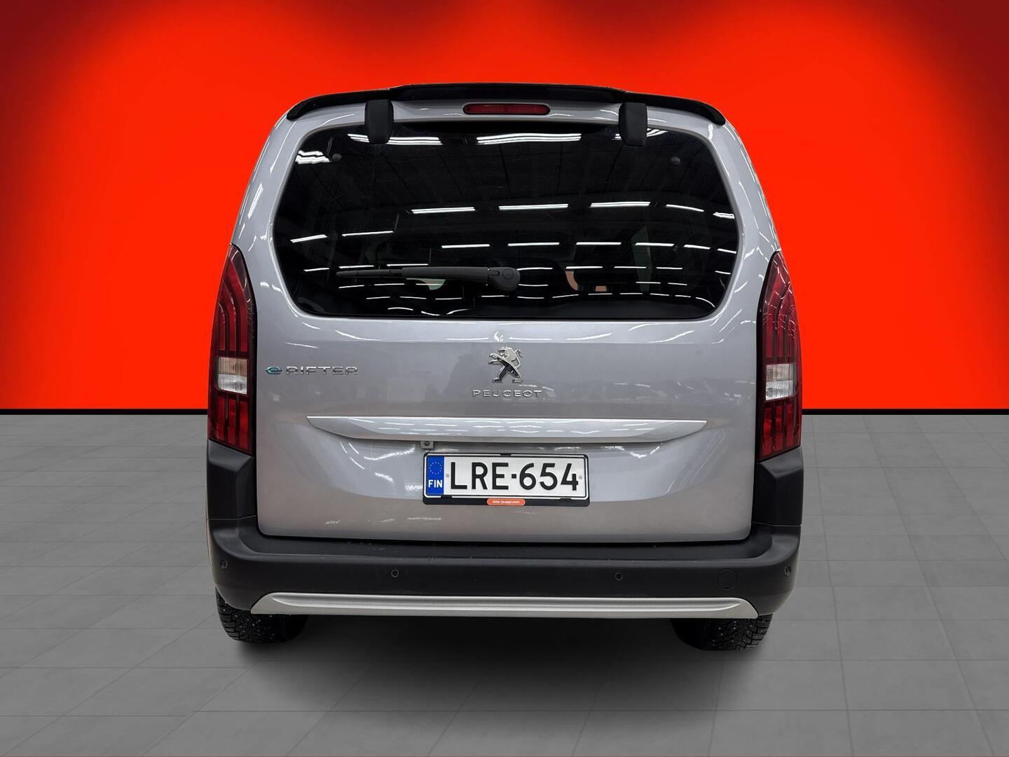 PEUGEOT e-Rifter 2022