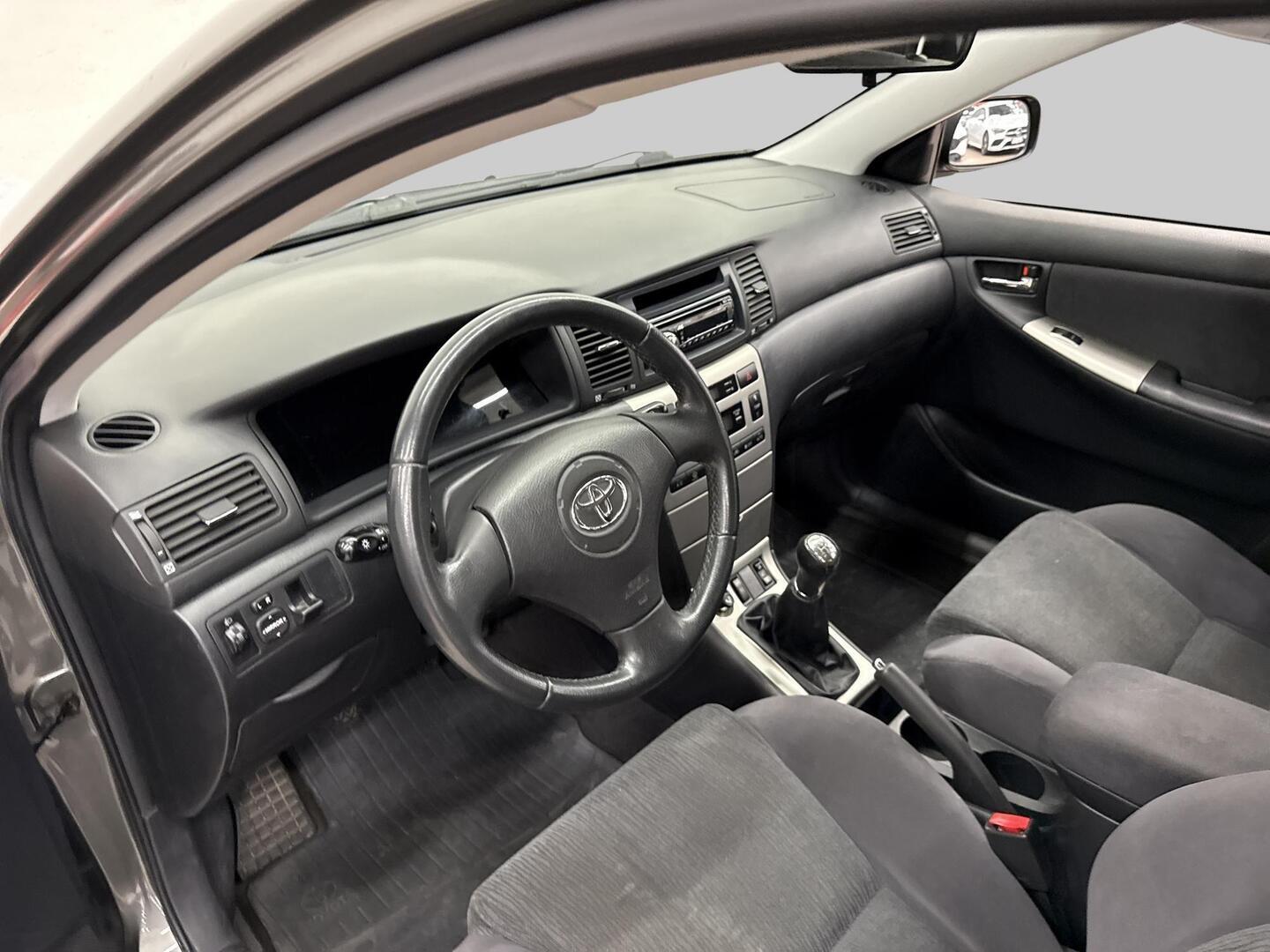 TOYOTA Corolla 2003