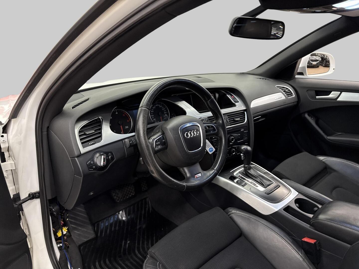 AUDI A4 2009