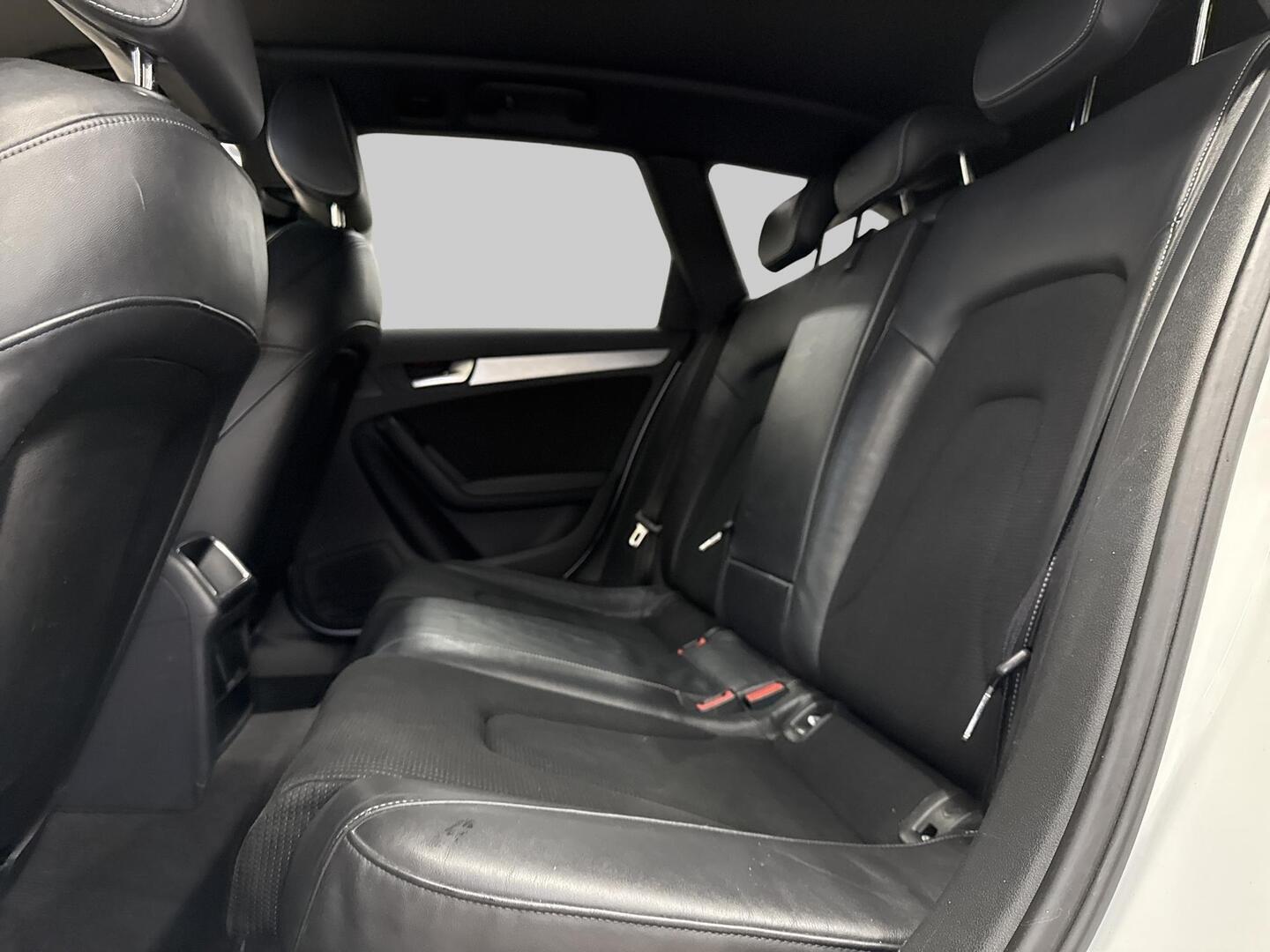 AUDI A4 2009
