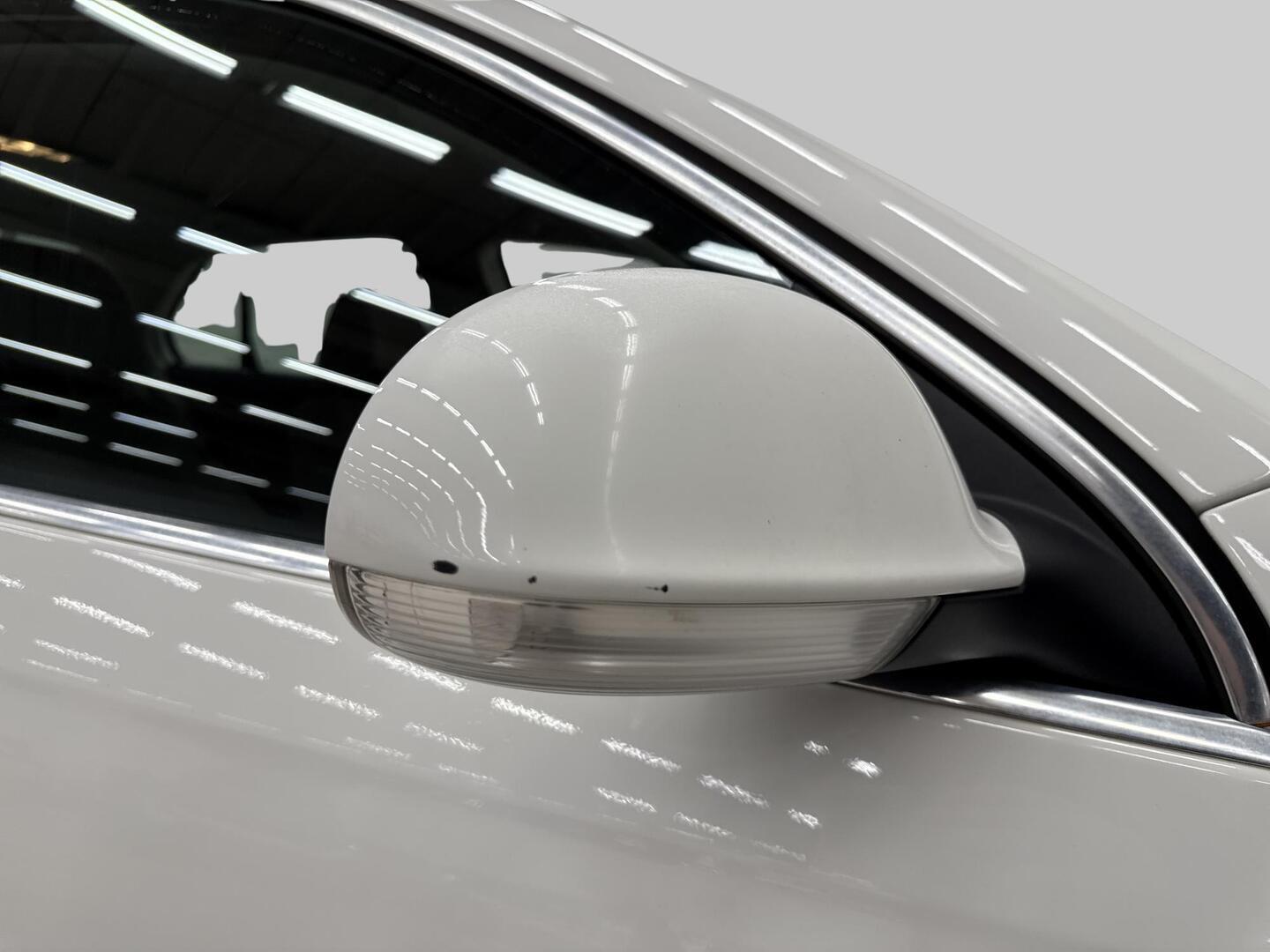 VOLKSWAGEN Jetta 2010