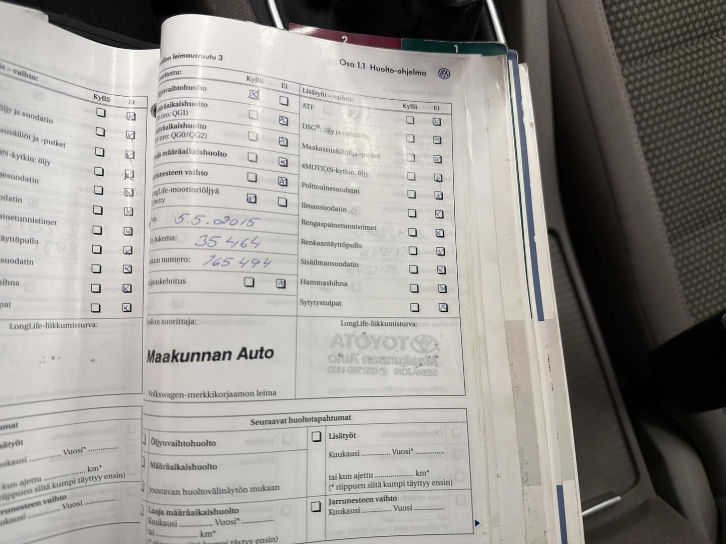 VOLKSWAGEN Jetta 2010