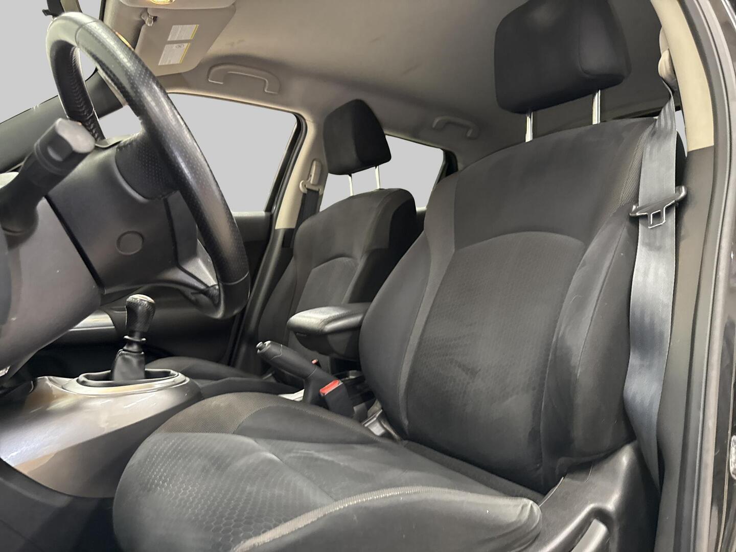 NISSAN Juke 2012