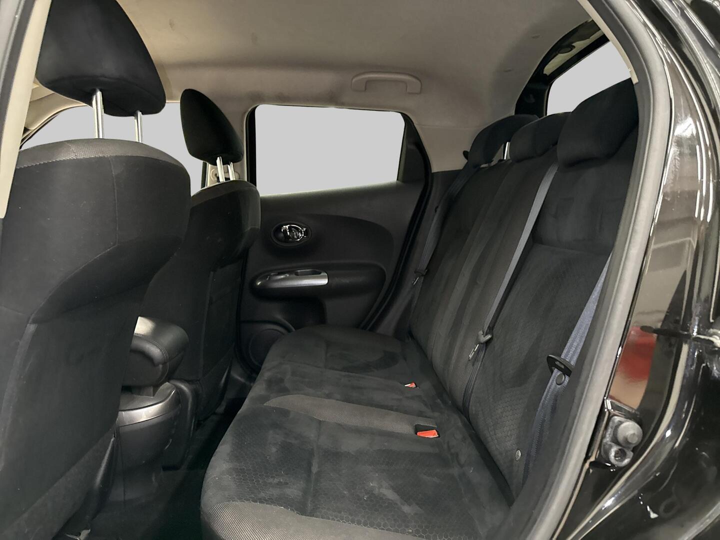 NISSAN Juke 2012
