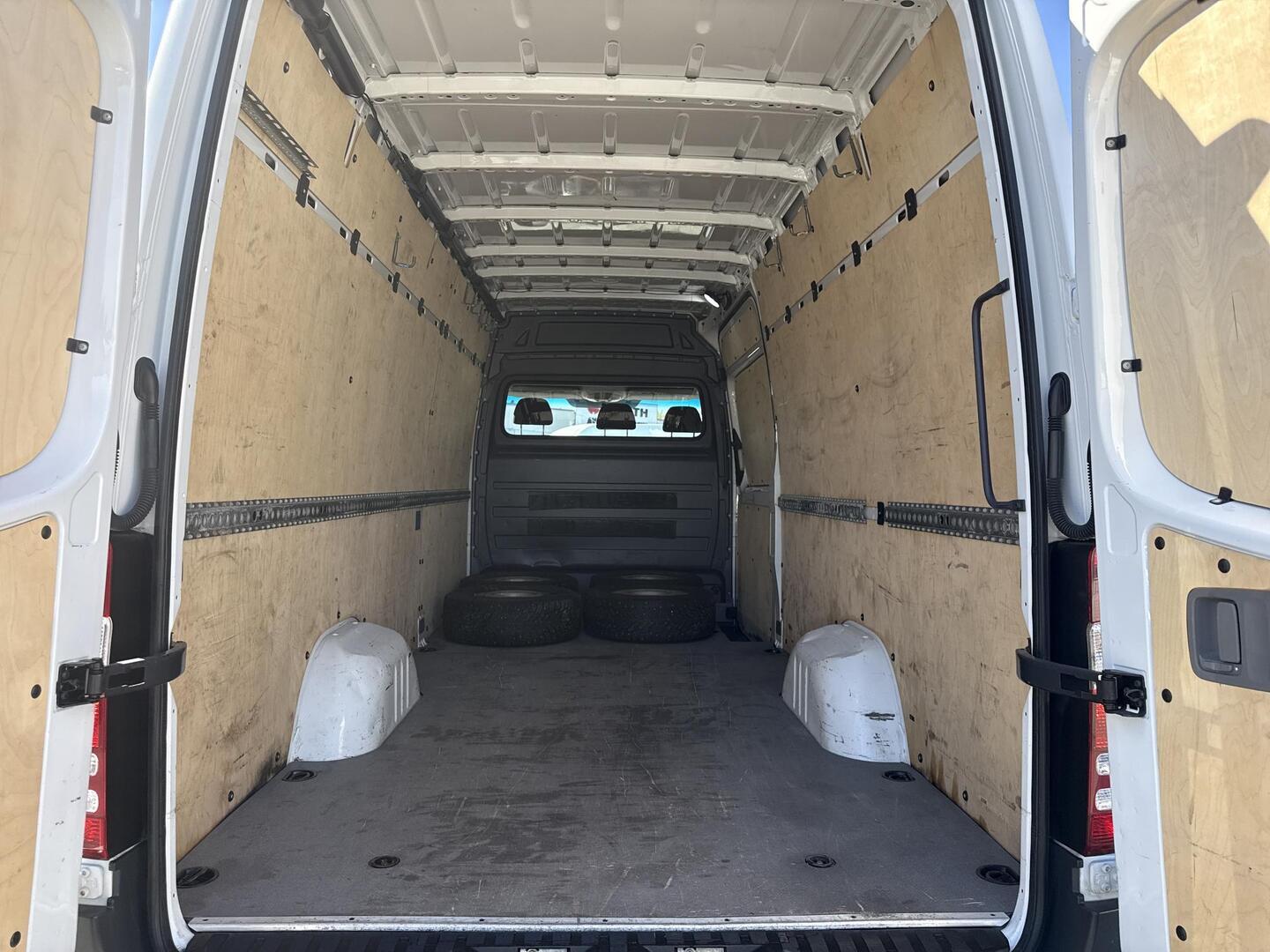 MERCEDES-BENZ Sprinter 2011