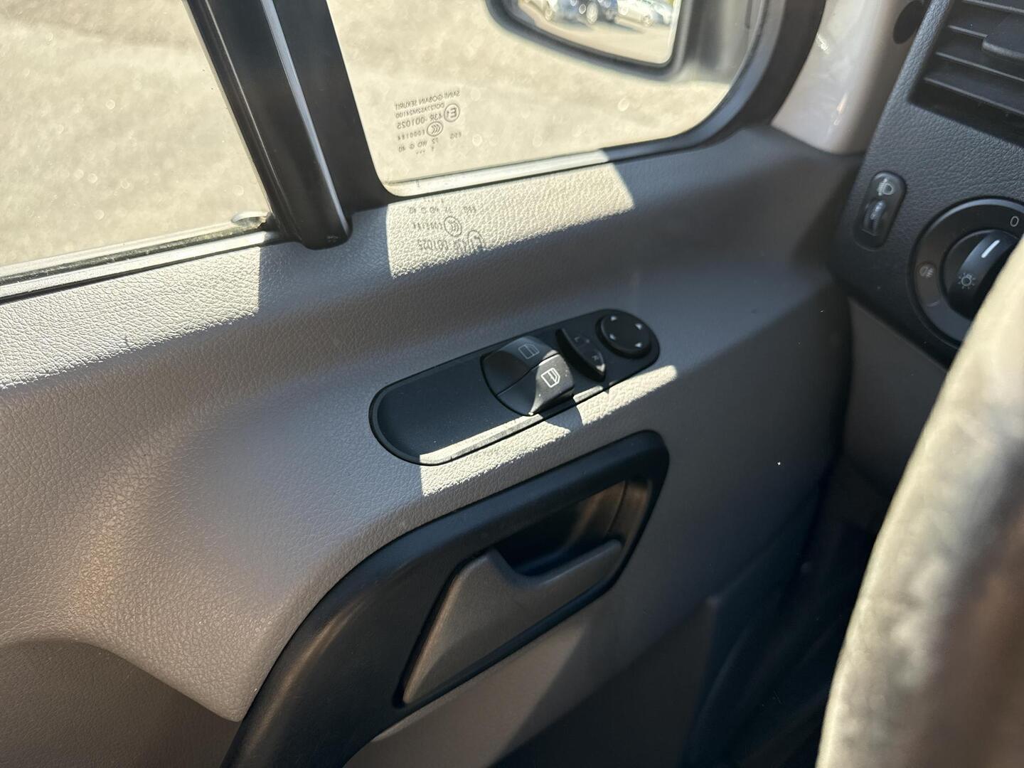 MERCEDES-BENZ Sprinter 2011