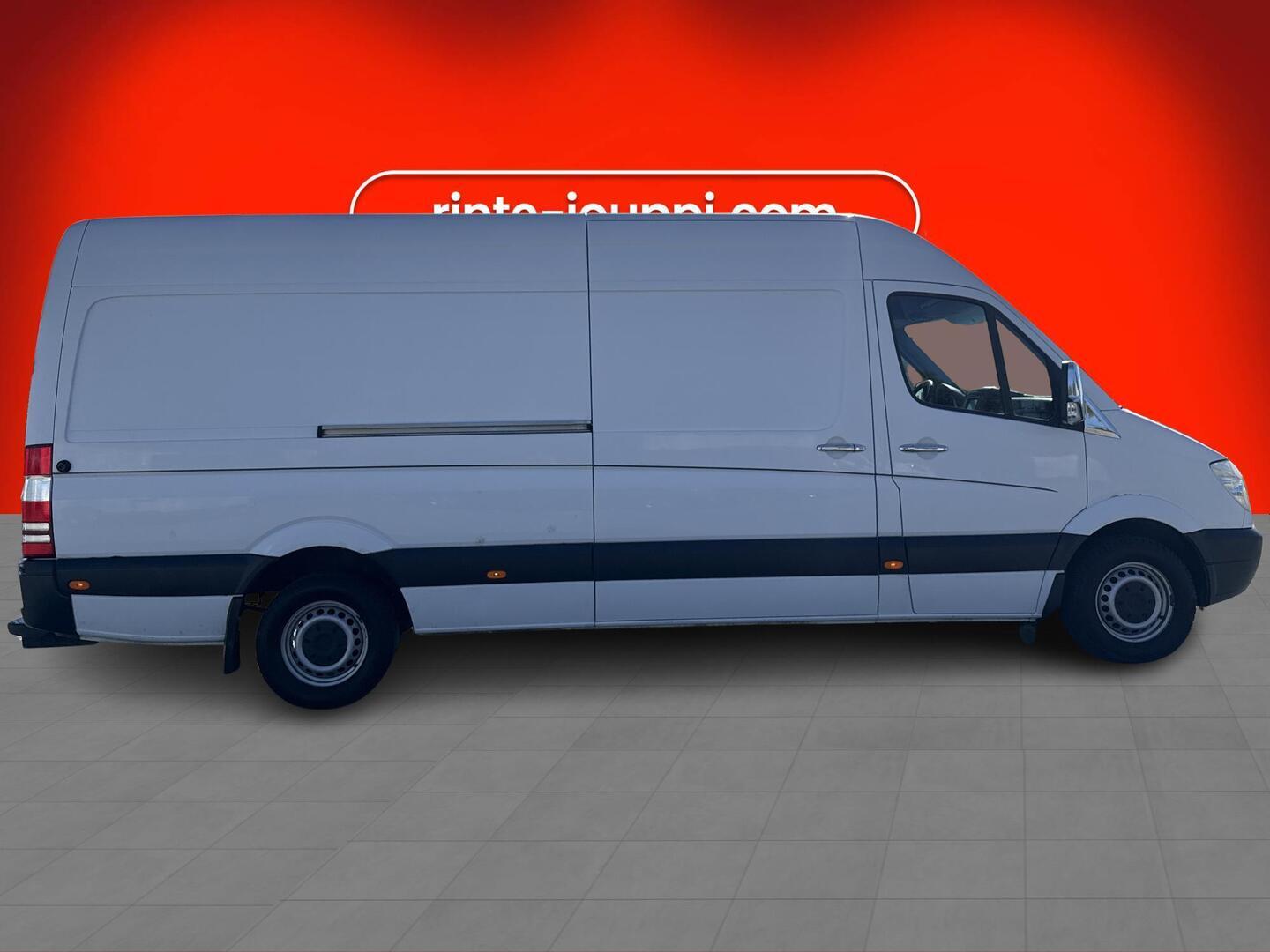 MERCEDES-BENZ Sprinter 2011