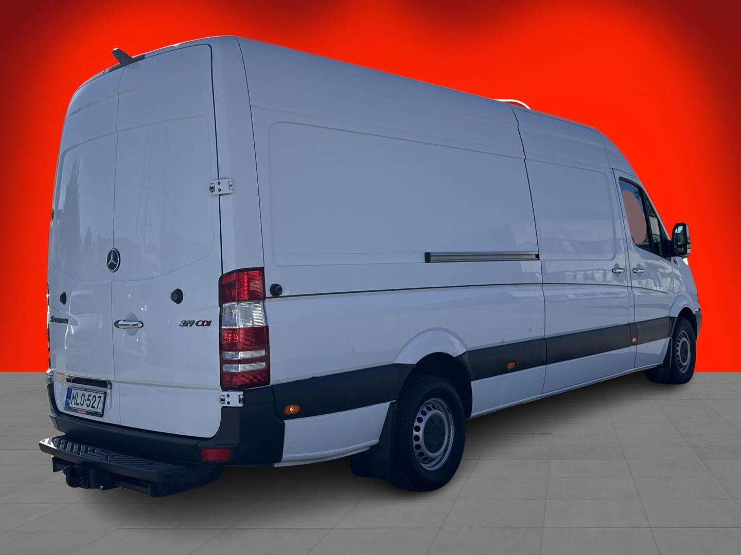 MERCEDES-BENZ Sprinter 2011