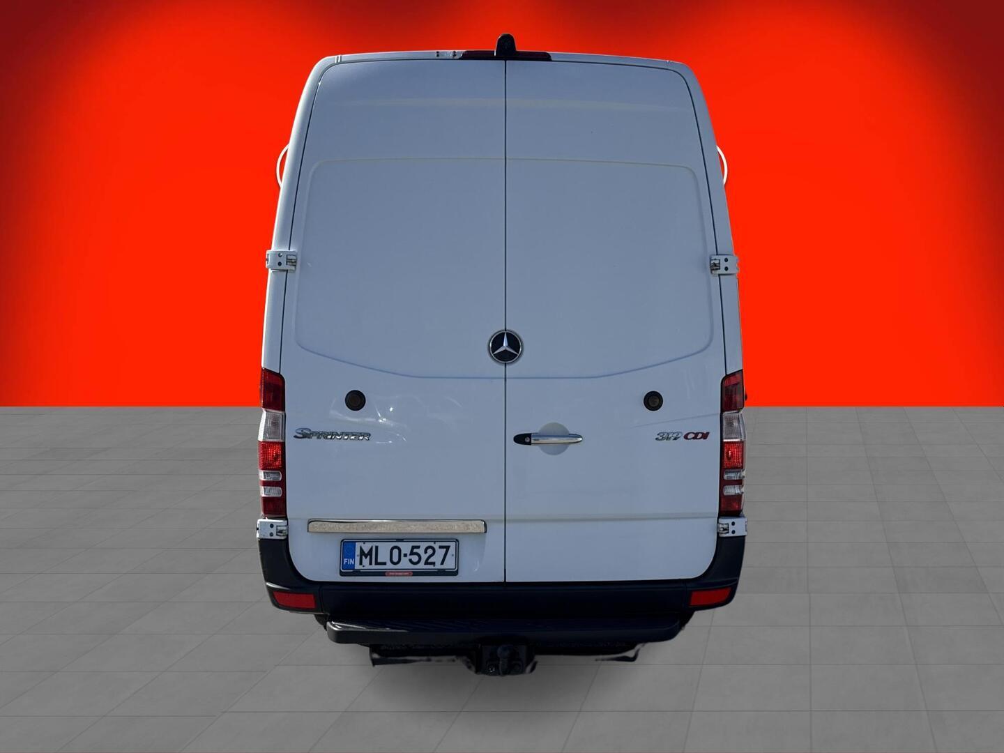 MERCEDES-BENZ Sprinter 2011