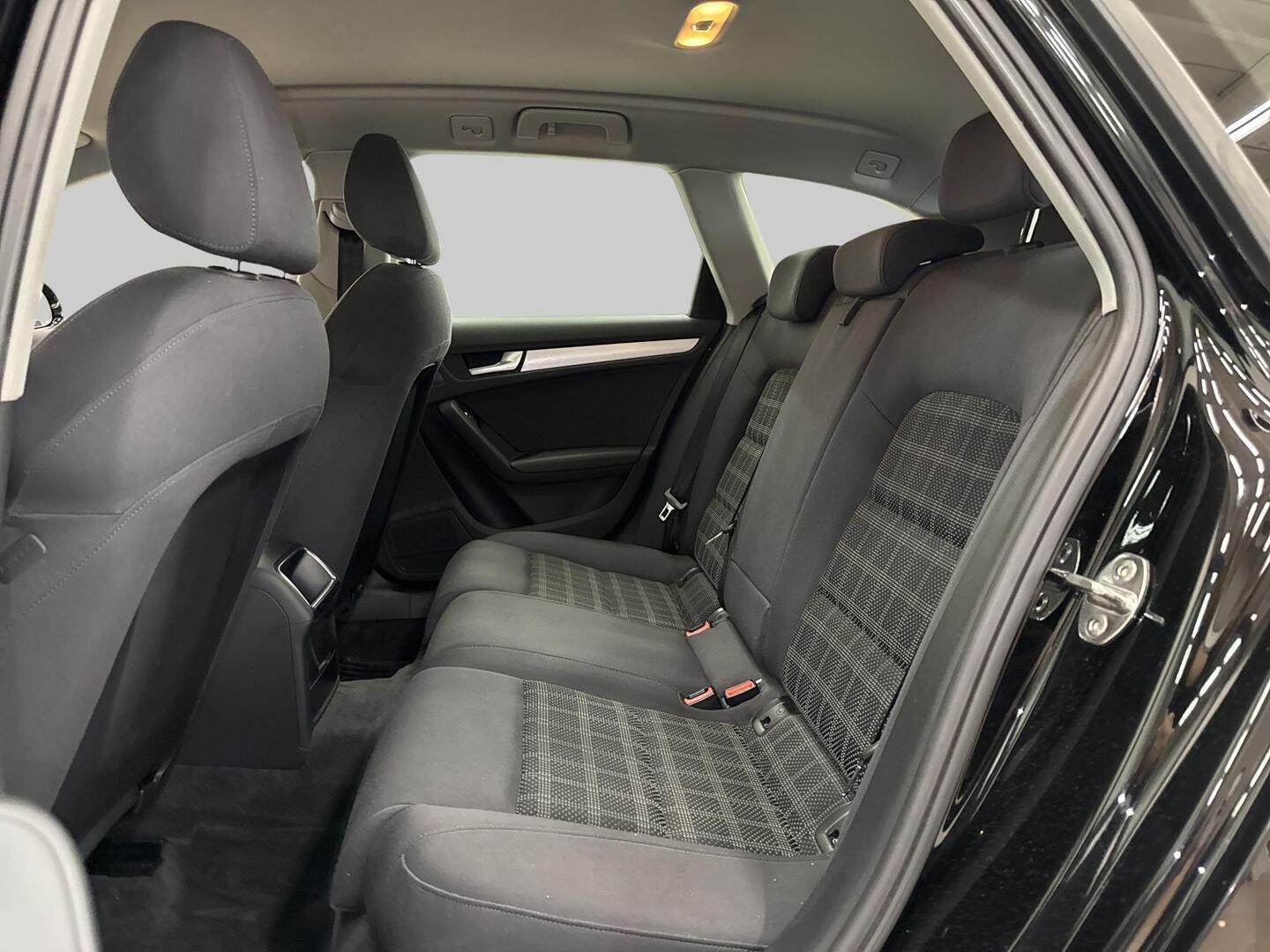 AUDI A4 2014