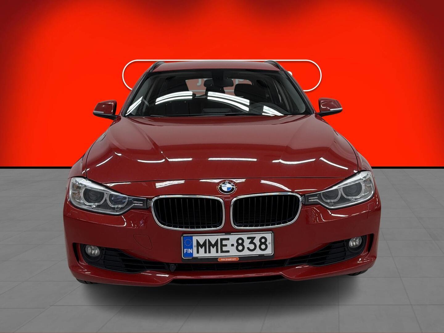 BMW 320 2015