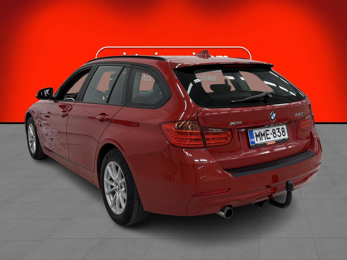 BMW 320 2015