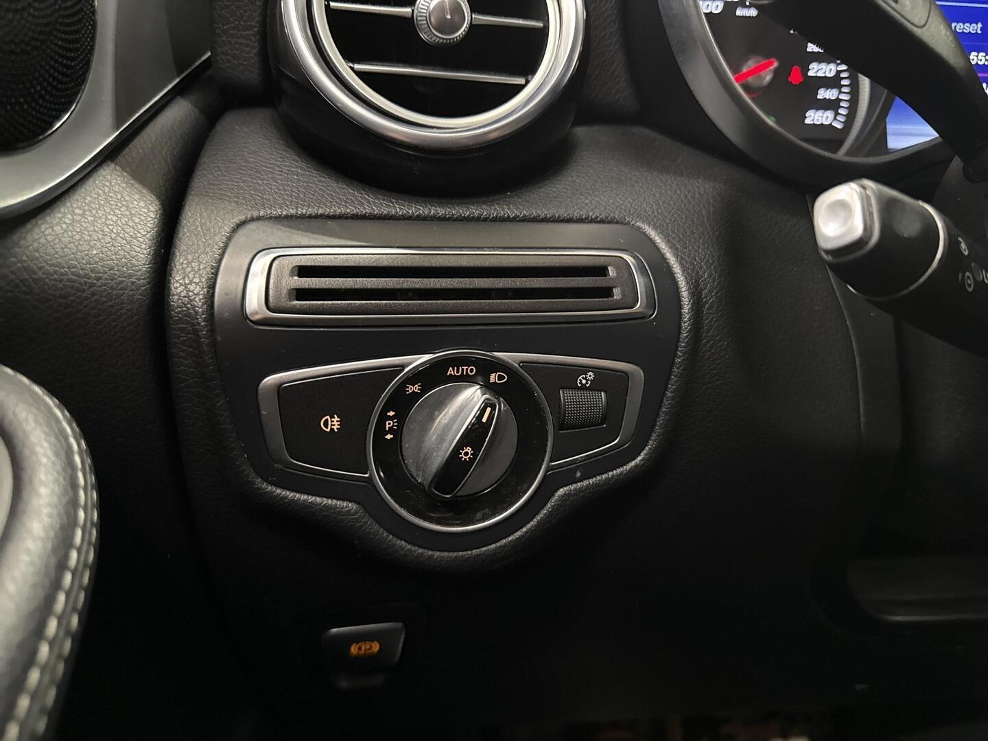 MERCEDES-BENZ GLC 2016