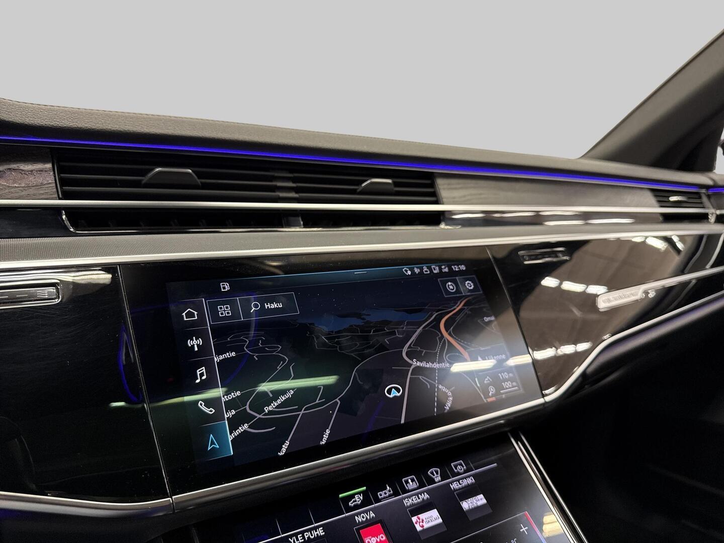 AUDI A8 2020