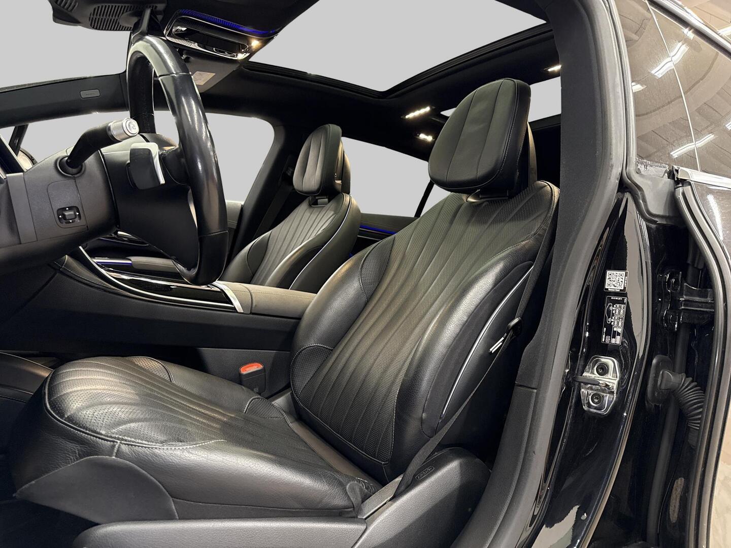 MERCEDES-BENZ EQS 2022