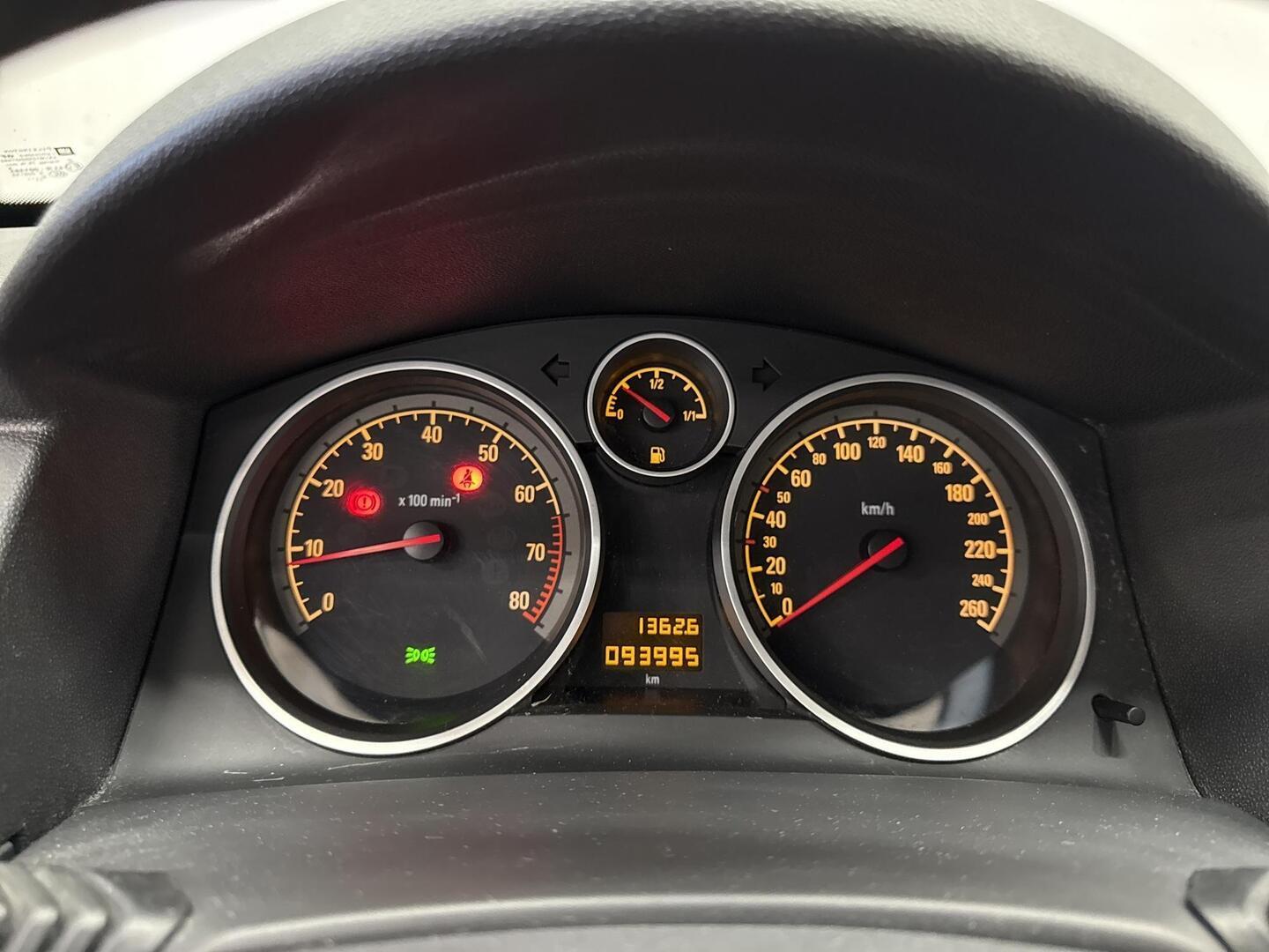 OPEL Astra 2009