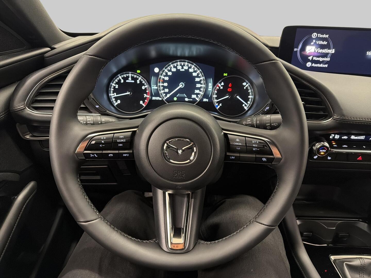 MAZDA 3 2025