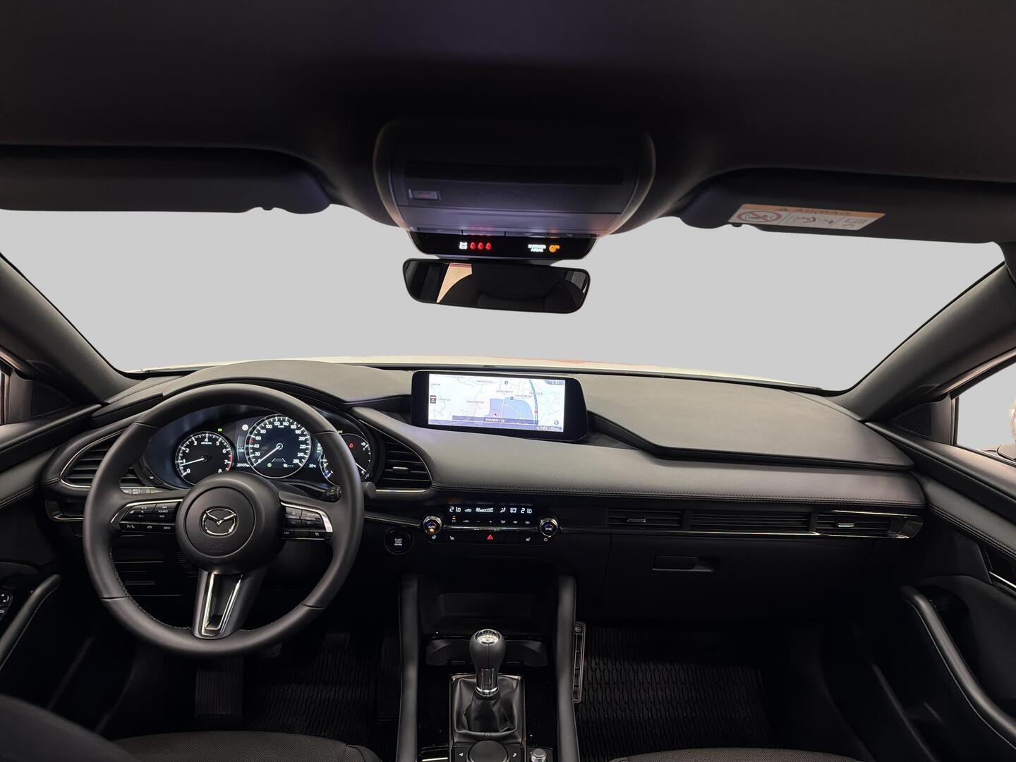 MAZDA 3 2025